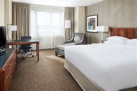 Hyatt Rosemont Rooms: Pictures & Reviews - Tripadvisor