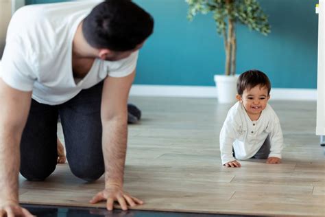 When Do Babies Start Crawling? | Ready Steady Therapy