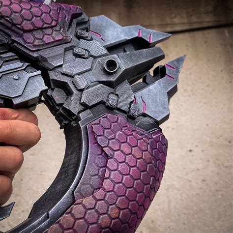 3D file Halo Needler Prop Replica Halo 3 Halo 4 Cosplay 😇・3D printing design to download・Cults