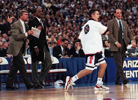 Photos: Arizona vs. Kentucky in the 1997 NCAA Championship Game