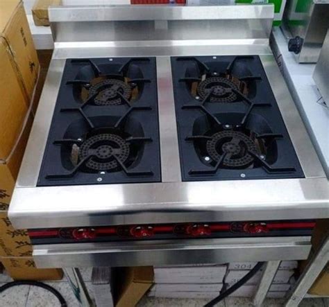 Commercial stove, TV & Home Appliances, Kitchen Appliances, Cookers on Carousell