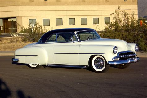 1952 CHEVROLET DELUXE CUSTOM COUPE - Side Profile - 188141