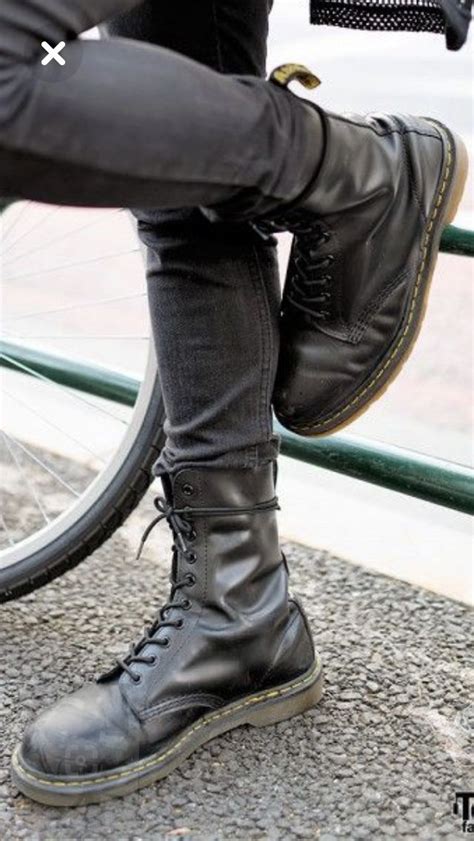 Pin by MoniLoveSol on Dr Martens & Outfits | Mens boots fashion, Boots ...