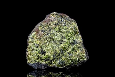 Epidote: Meaning, Properties, and Benefits You Should Know