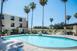 Holiday Inn Express & Suites Carlsbad Beach, an IHG Hotel: Pool & Spa ...