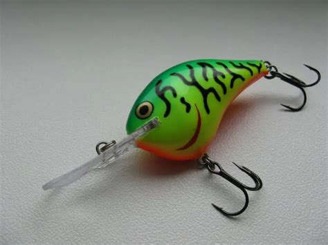 How to Fish a Crankbait? (A Full Guide!) - Fishing Command