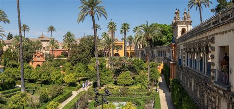 The Real Alcázar and Gardens | A Tour of Its History and Architecture