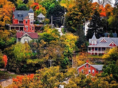 Best Fall Foliage in the US | Cidades pequenas, Destinos, Cidade