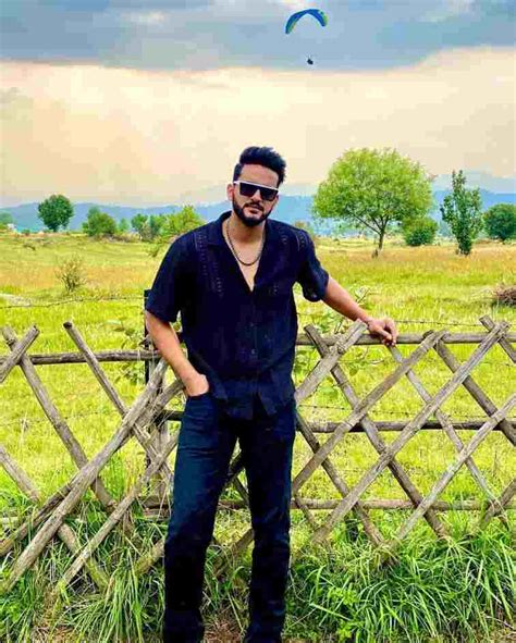 Abhishek Malhan Age, Girlfriend, (Bigg Boss OTT2), Parents, Net Worth