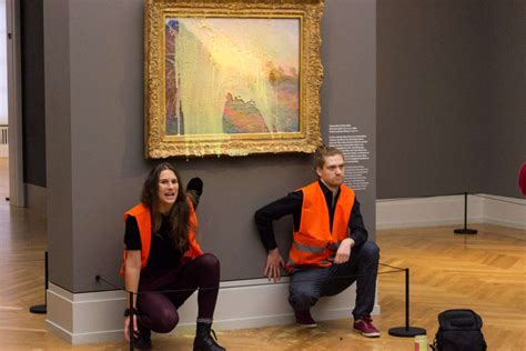 Climate Activists Toss Mashed Potatoes on Claude Monet Painting