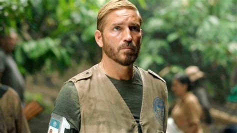 The Jim Caviezel Surprise Hit That Is Causing Controversy | GIANT FREAKIN ROBOT