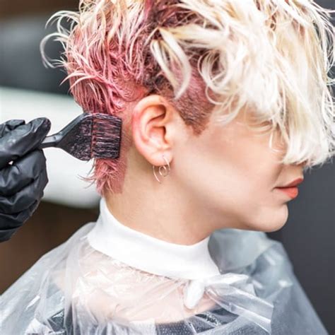 Holographic Hair Is The Latest Beauty Trend And It's A Technicolor Dream