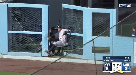 Insane Catch By Aaron Judge Results In Bizarre Base Ruling - The Spun