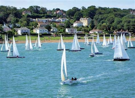 Cowes | England, Map, Location, & Population | Britannica