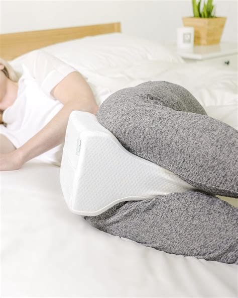 Knee Pillow Memory Foam Cushion For Knee Support When Sleeping