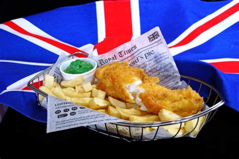 Cosa mangiare a londra spendendo poco senza rinunciare ai piatti tipici inglesi? Ecco la lista ...