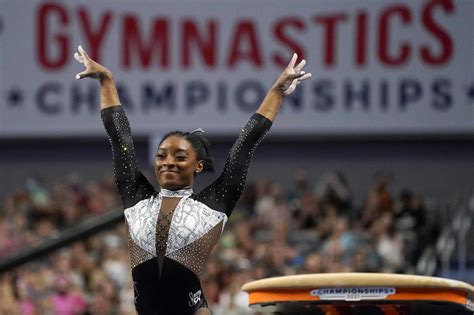 7 for Simone: Biles wins another U.S. all-around gymnastics title