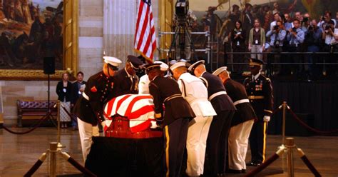 ronald reagan funeral flag Reagan ronald hearse motorcade - gaylordalexandr