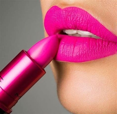 Pink Lipstick Makeup, Hot Pink Lipsticks, Purple Makeup, Lipstick ...