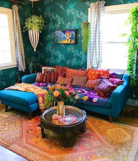 Perfectly Bohemian Living Room Design Ideas 28 - SWEETYHOMEE