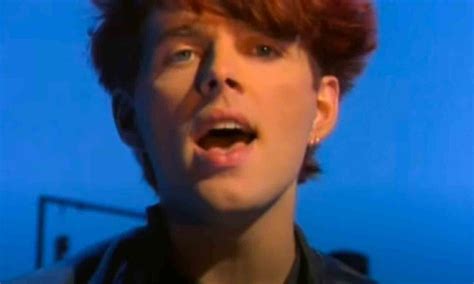 Thompson Twins - Hold Me Now