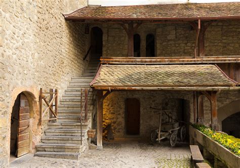 Château de Chillon Interior I | Inside the second courtyard … | Flickr