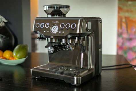 Breville Barista Express Review : The Best Entry Level Espresso Machine