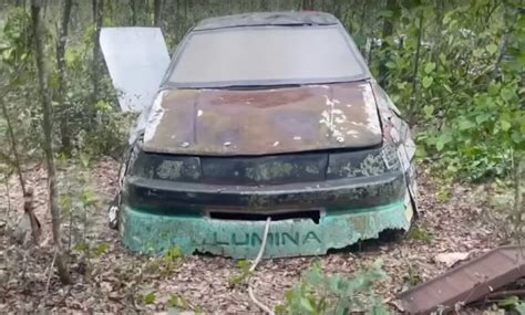 “Days of Thunder” Race Cars Found Rotting In Forest – The Common Ground ...