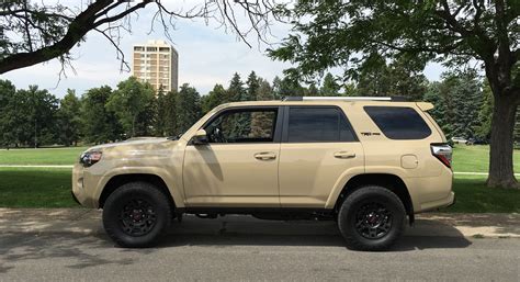 2016 Toyota 4Runner 4×4 TRD Pro: rugged yet refined | Gaywheels