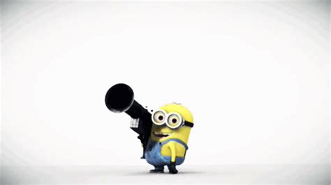 Minion Bazooka - image animée GIF