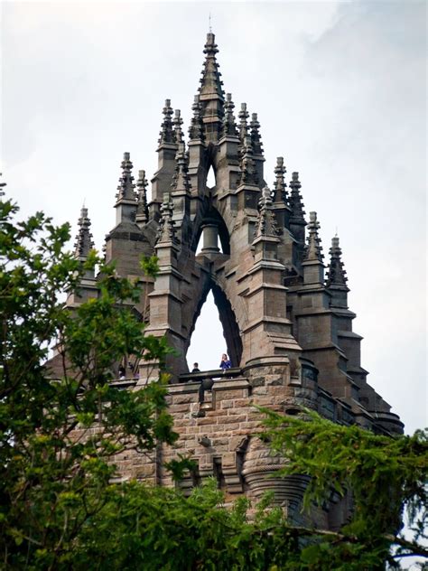 Wallace Monument | Stirling Tourist Attraction | Building The Monument | Wallace monument ...