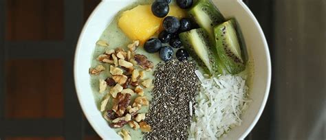 Tropical “Teal” Smoothie Bowl