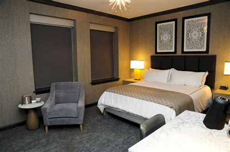 Discount Coupon for The Admiral Hotel Mobile, Curio Collection by Hilton in Mobile, Alabama ...