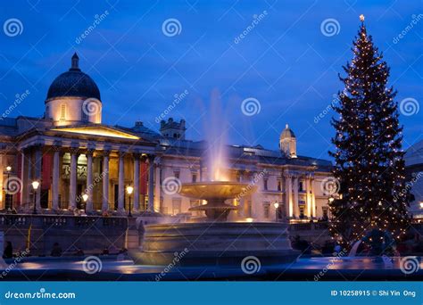 Trafalgar Square in Christmas with Christmas Tree Editorial Image ...