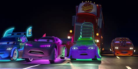 Pixar's Cars: 5 Of The Funniest Moments (& 5 Of The Saddest)