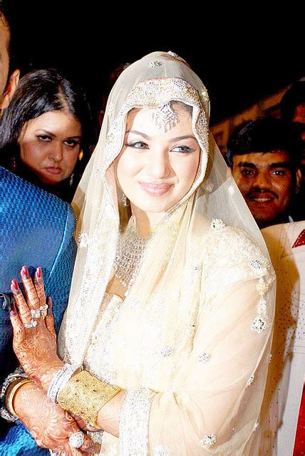 Wedding Pictures Wedding Photos: Ayesha Takia Wedding Pictures