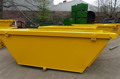 Top Five Reasons To Hire A Skip Bin - Frp-Manufacturer