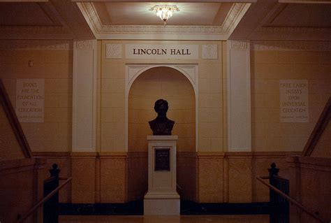 Lincoln Hall renovated – The Collegian