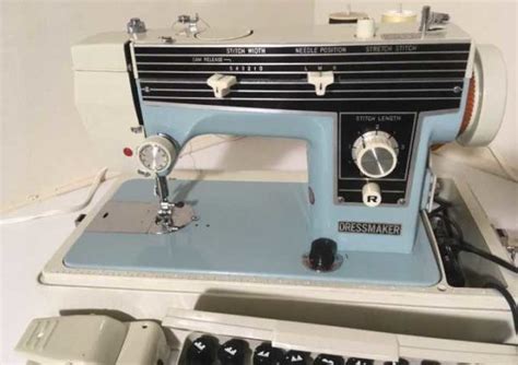 Dressmaker S-6000 Sewing Machine Instruction Manual