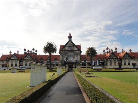 Jane's Jewels: The Rotorua Museum & Government Gardens