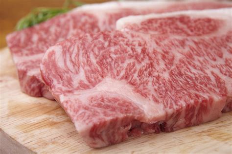 Japanese Wagyu Ribeye in 2020 | Wagyu ribeye, Food recipes, Food