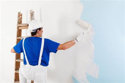 4 Tips for Hiring a Painter