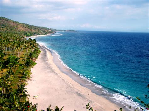 Pantai Senggigi, Bukti Keindahan Alam di Tanah Lombok