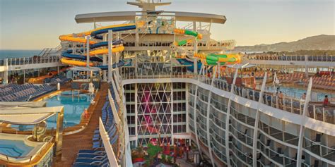 The Best Royal Caribbean Ships For 2020: Cabins, Dining, Servi...