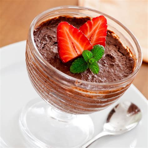 Chocolate Avocado Mousse Recipe | FaveHealthyRecipes.com