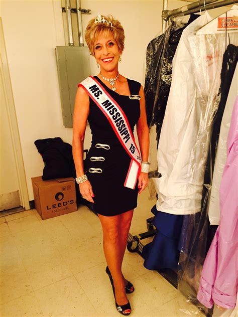 Mississippi woman crowned Miss Senior America