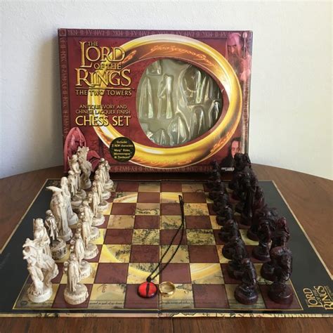 Lord Of The Rings Chess Set Pieces - This set includes perfectly ...