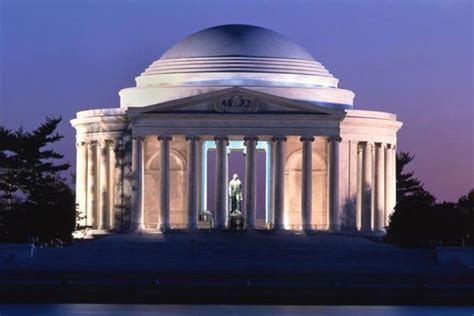 DC Monuments and Memorials Night Tour | Dc monuments, Washington dc travel, Jefferson memorial