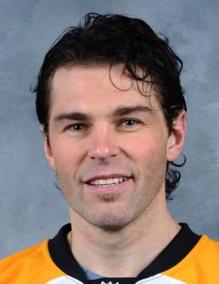 Jaromir Jagr [2022 Update]: Mullet, Records & Net Worth - Players Bio