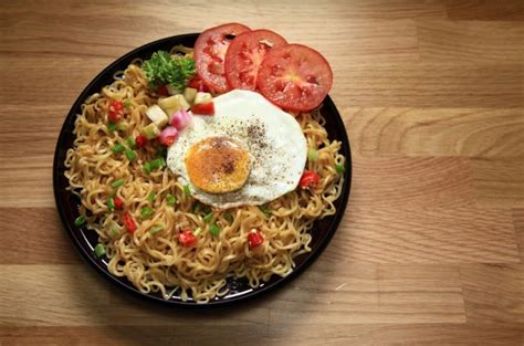 Selain Mie Instan, Ini 5 Pilihan Makanan Murah dan Enak buat Anak Kost